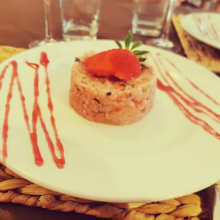 Отель L'escala Кульера