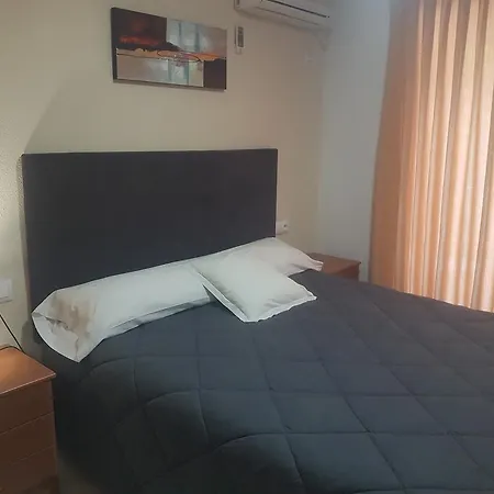 L'escala Отель 2*