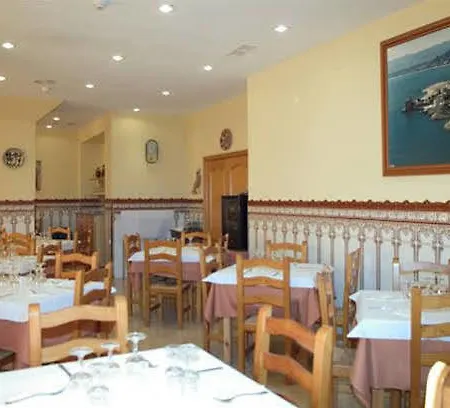 L'escala Hotel