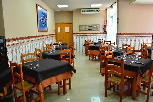 L'escala Szálloda 2*